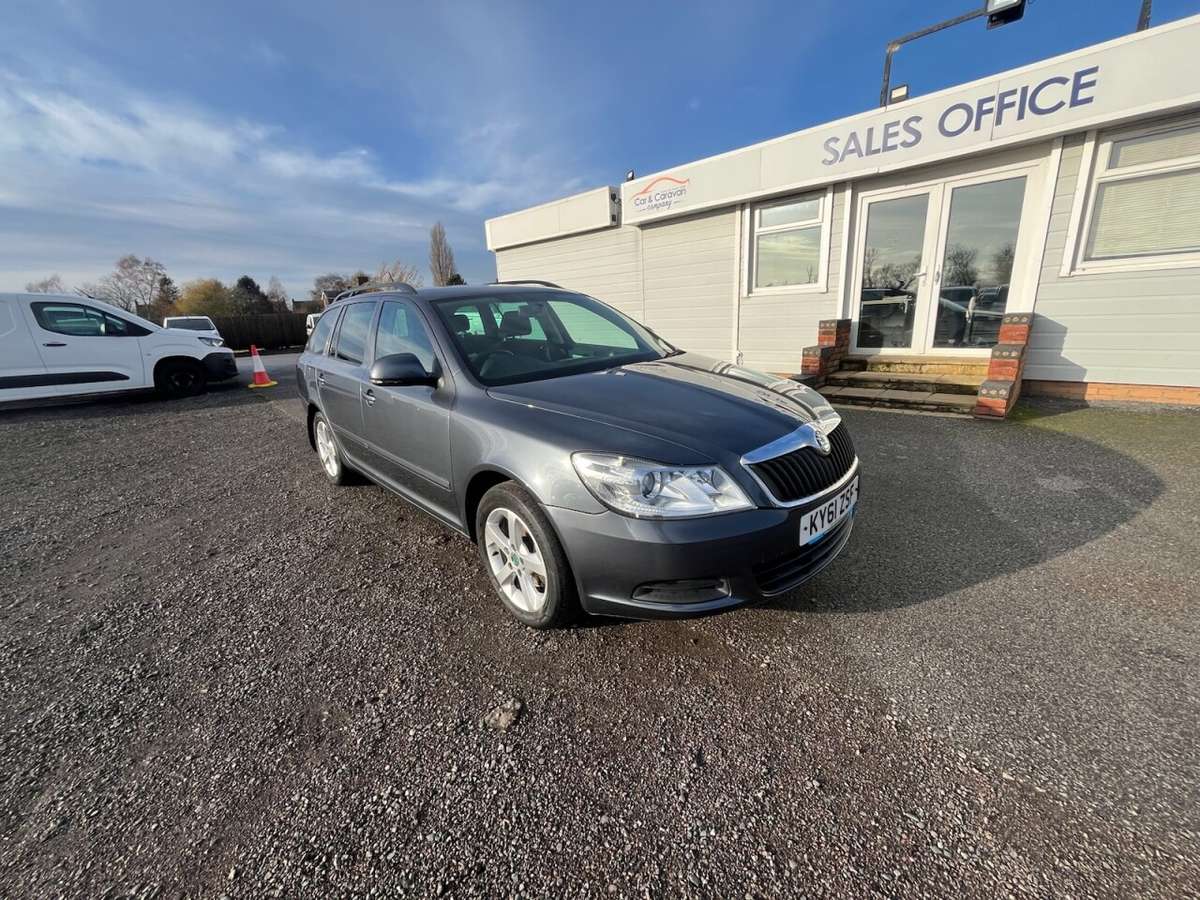 Check out this Skoda Octavia 2011 Petrol Manual