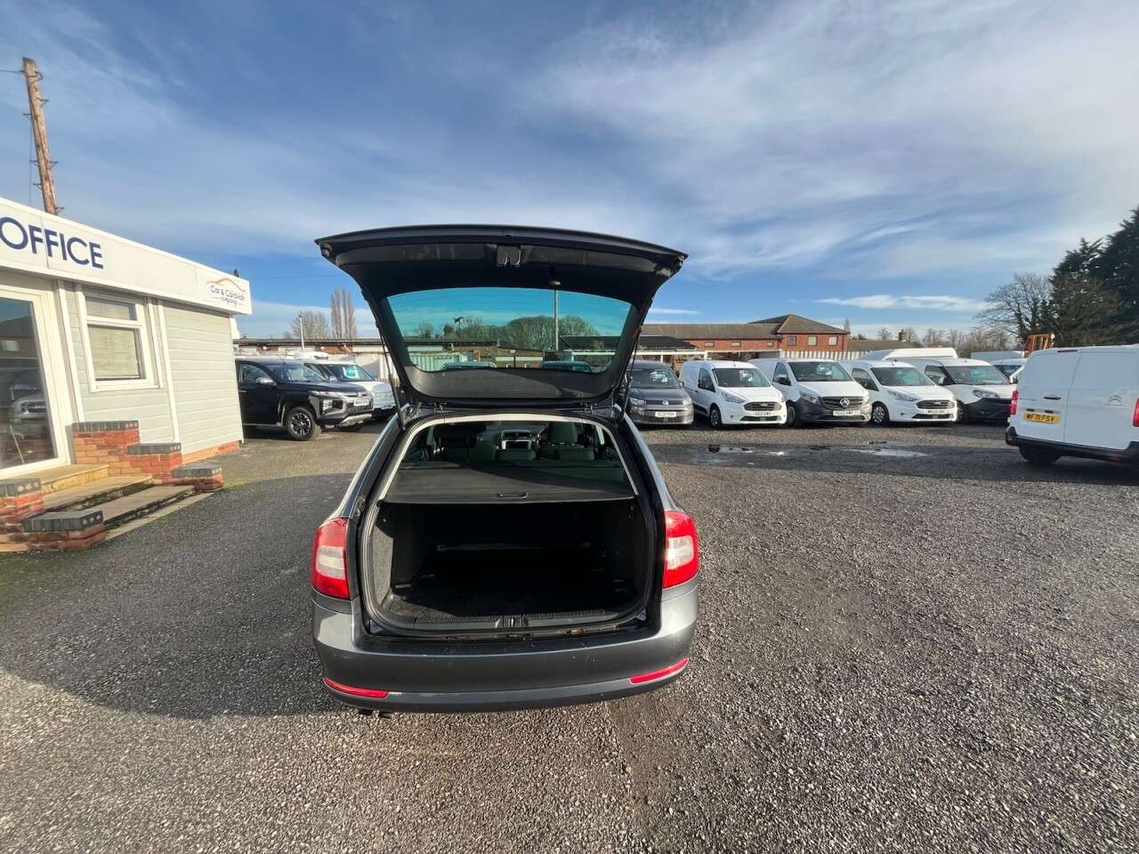 2011 SKODA OCTAVIA 2011 SKODA OCTAVIA