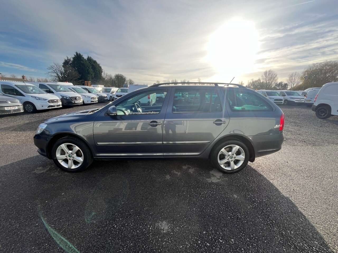 2011 SKODA OCTAVIA 2011 SKODA OCTAVIA