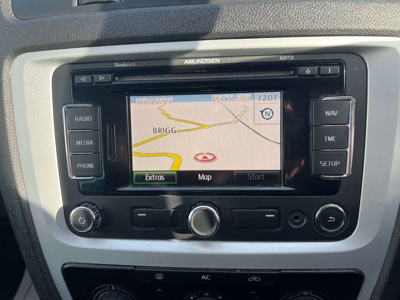 2011 SKODA OCTAVIA 2011 SKODA OCTAVIA