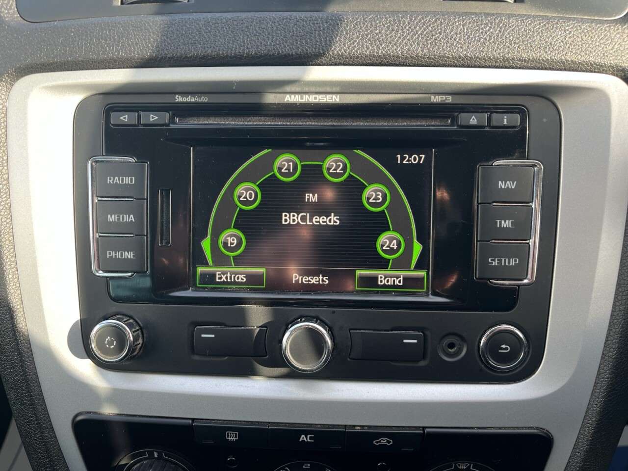 2011 SKODA OCTAVIA 2011 SKODA OCTAVIA