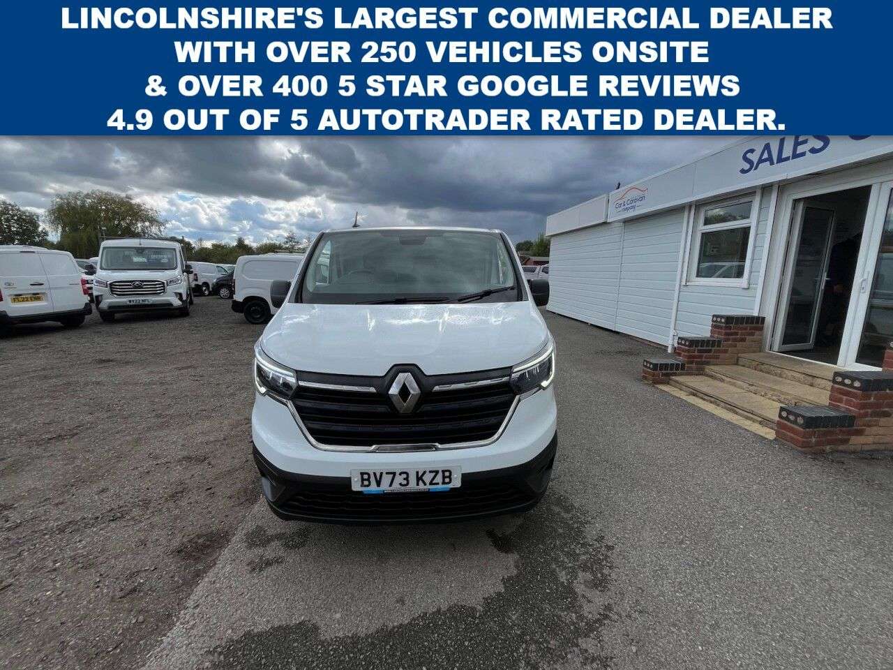A 2023 RENAULT TRUCKS TRAFIC 2.0 dCi Blue LL30 Business Panel Van 5dr Diesel Manual L2 H1 Euro 6 (s/s) ( A 2023 RENAULT TRUCKS TRAFIC 2.0 dCi Blue LL30 Business Panel Van 5dr Diesel Manual L2 H1 Euro 6 (s/s) (