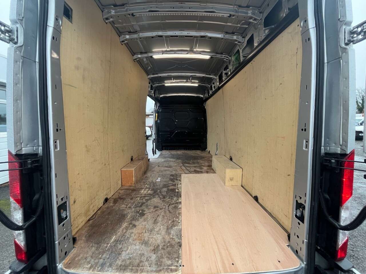 2024 FORD TRANSIT 2024 FORD TRANSIT