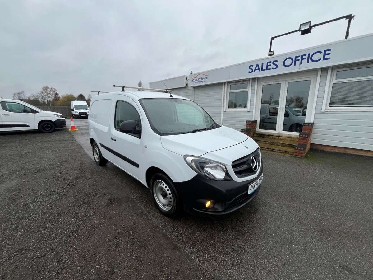 Check out this Mercedes-benz Citan 2021 Diesel Manual