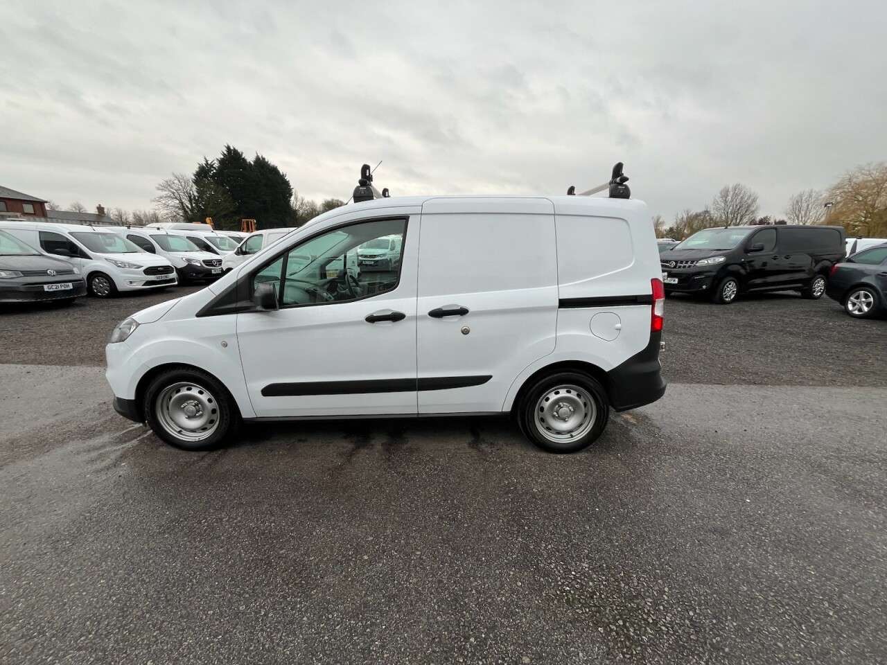 2022 FORD TRANSIT COURIER 2022 FORD TRANSIT COURIER