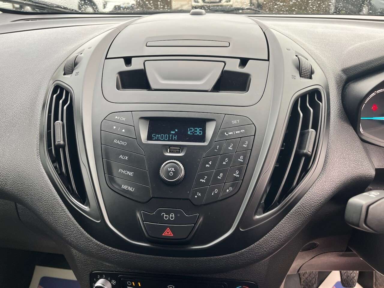 2022 FORD TRANSIT COURIER 2022 FORD TRANSIT COURIER