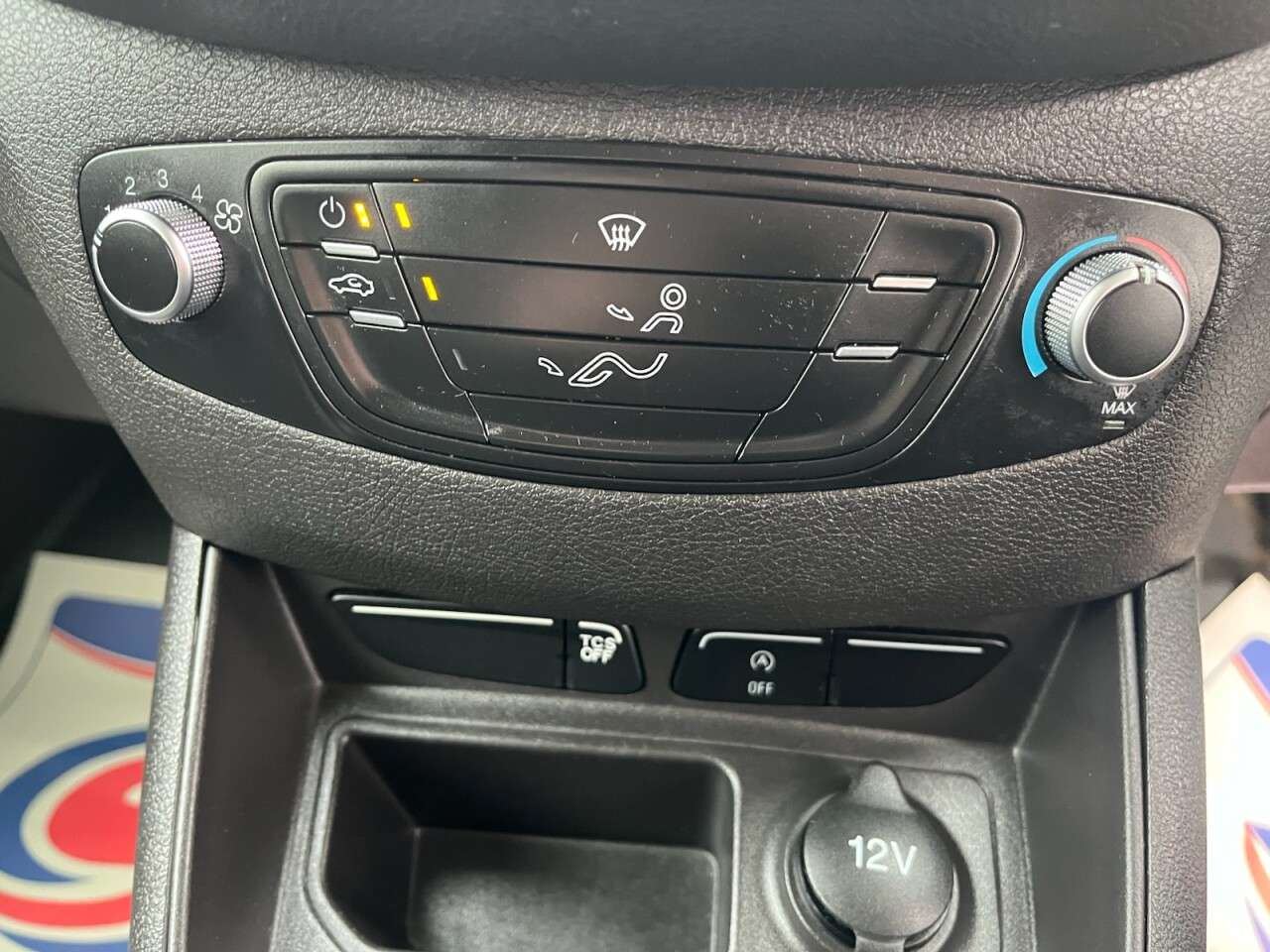 2022 FORD TRANSIT COURIER 2022 FORD TRANSIT COURIER