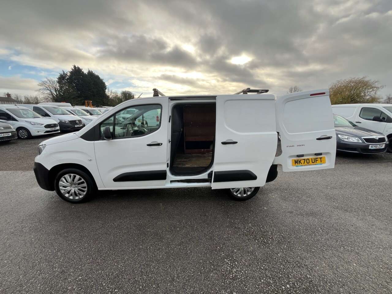 2020 PEUGEOT PARTNER 2020 PEUGEOT PARTNER