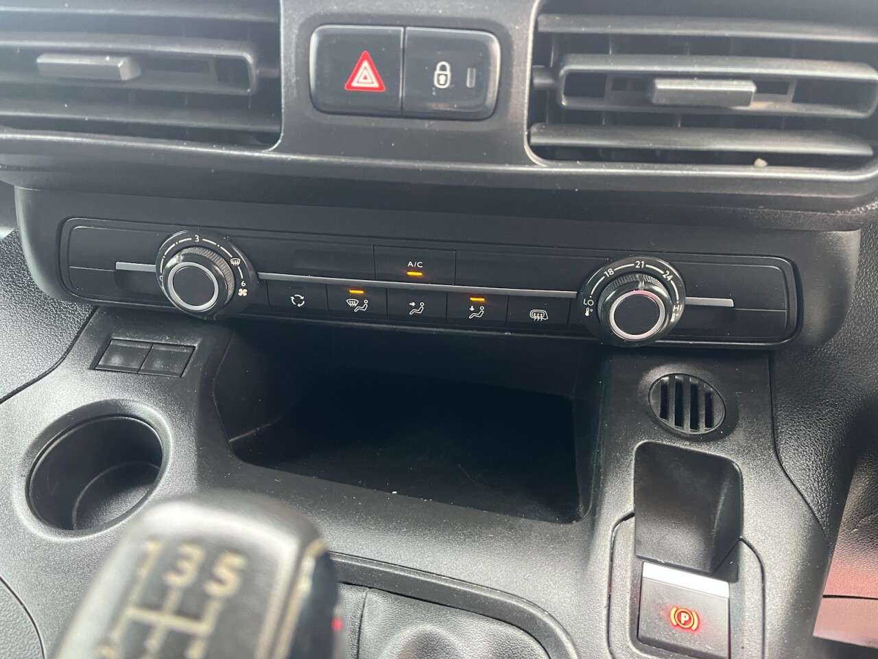 2020 PEUGEOT PARTNER 2020 PEUGEOT PARTNER