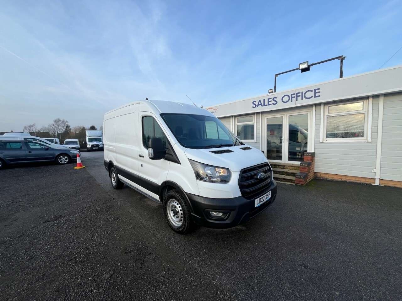 A 2022 FORD TRANSIT 2.0 350 EcoBlue Leader Panel Van 5dr Diesel Manual AWD L2 H2 Euro 6 (s/s) ( A 2022 FORD TRANSIT 2.0 350 EcoBlue Leader Panel Van 5dr Diesel Manual AWD L2 H2 Euro 6 (s/s) (