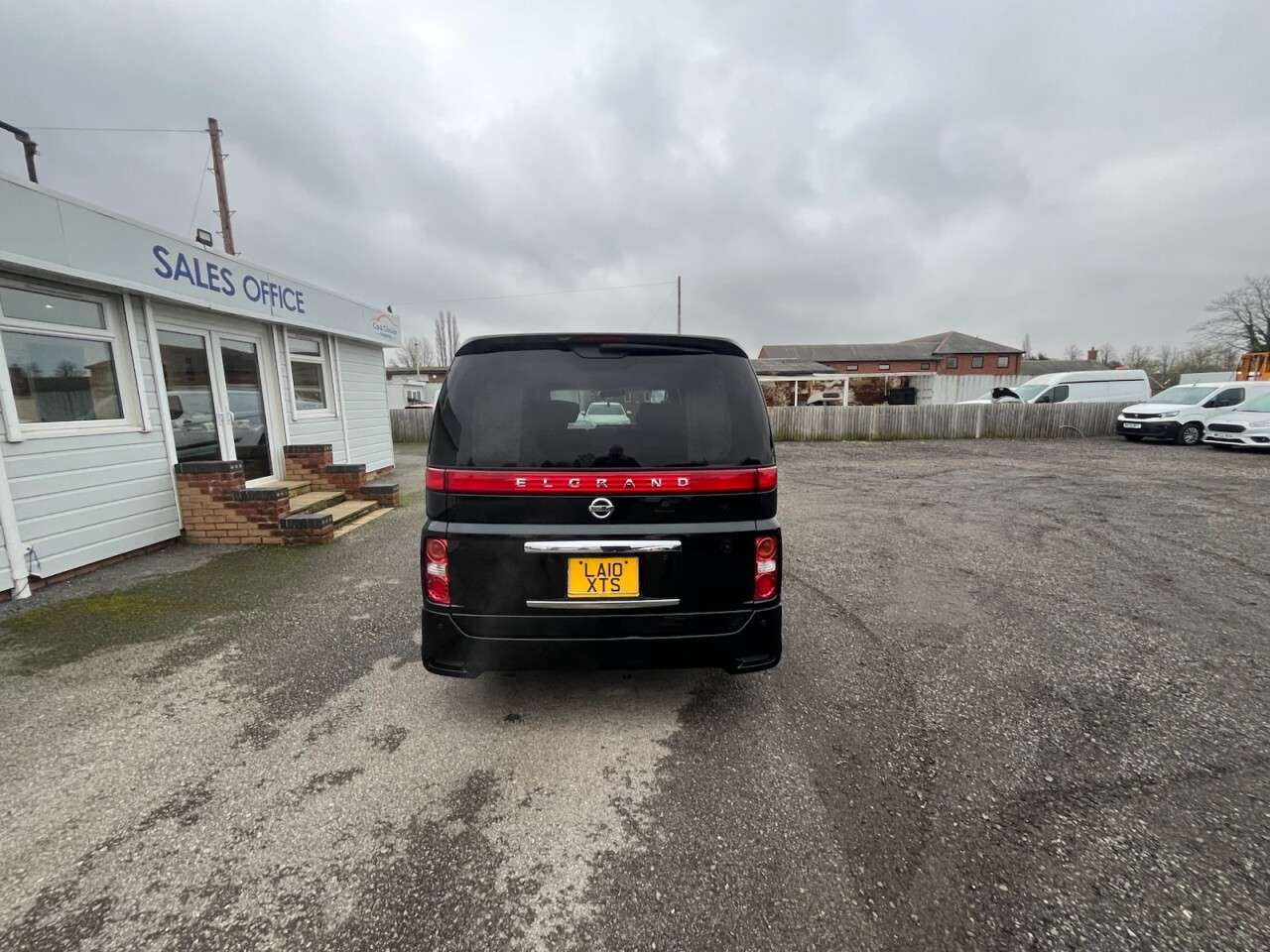2010 NISSAN ELGRAND 2010 NISSAN ELGRAND