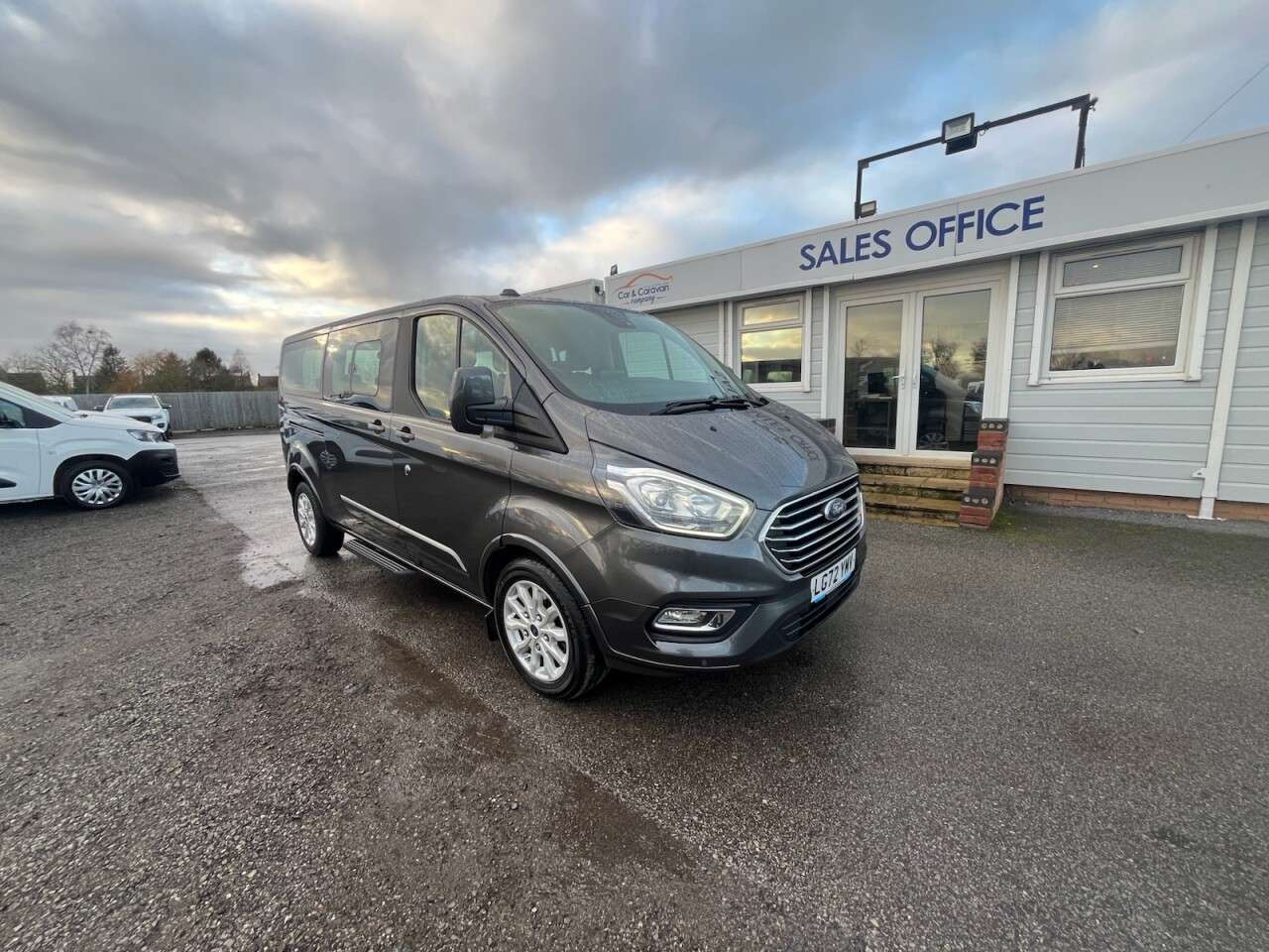 A 2022 FORD TOURNEO CUSTOM 2.0 320 EcoBlue MHEV Titanium Minibus Double Cab 5dr Diesel Manual L2 Euro A 2022 FORD TOURNEO CUSTOM 2.0 320 EcoBlue MHEV Titanium Minibus Double Cab 5dr Diesel Manual L2 Euro