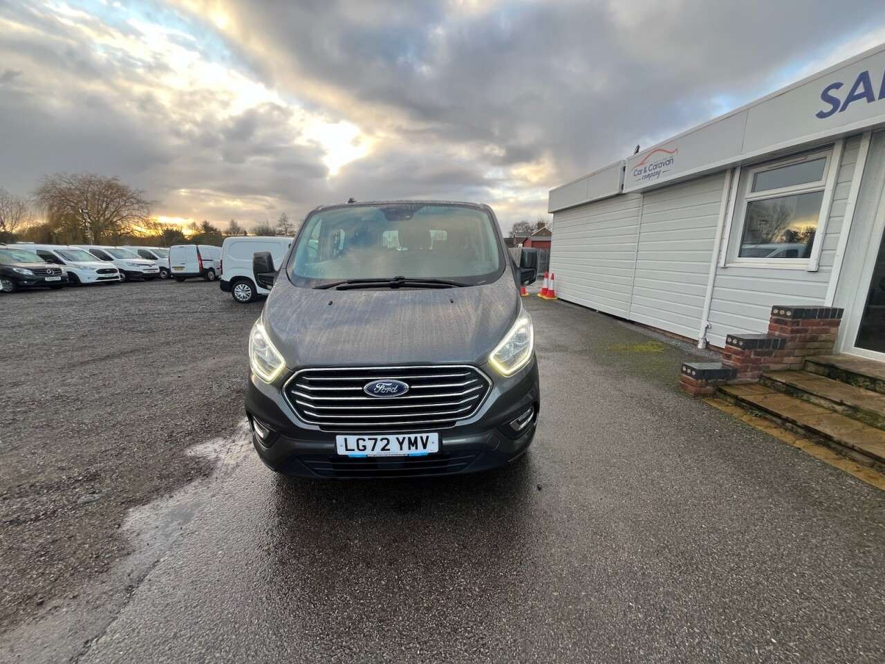 A 2022 FORD TOURNEO CUSTOM 2.0 320 EcoBlue MHEV Titanium Minibus Double Cab 5dr Diesel Manual L2 Euro A 2022 FORD TOURNEO CUSTOM 2.0 320 EcoBlue MHEV Titanium Minibus Double Cab 5dr Diesel Manual L2 Euro