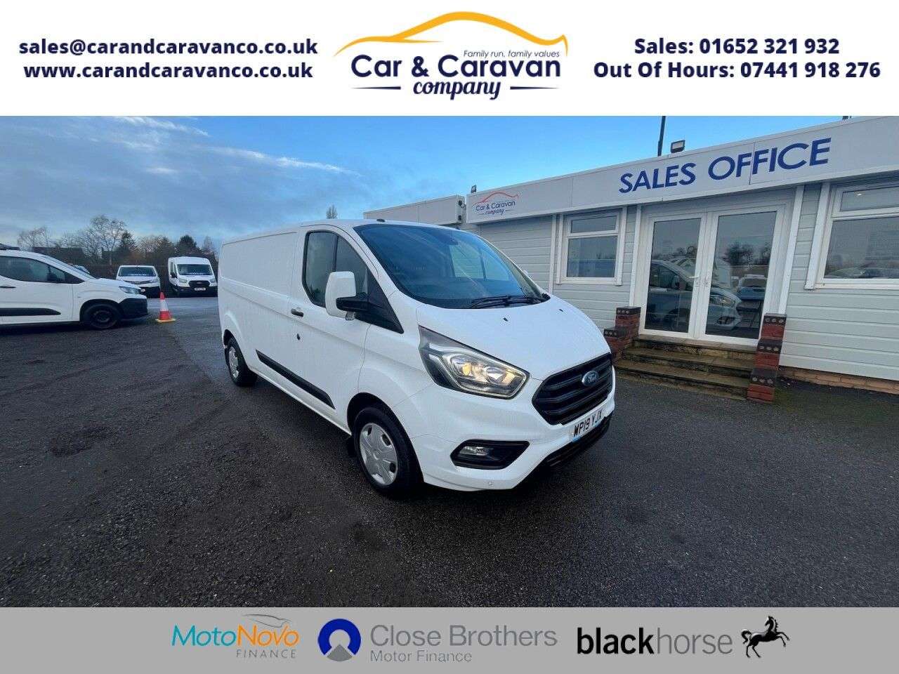 A 2019 FORD TRANSIT CUSTOM 2.0 300 EcoBlue Trend Panel Van 5dr Diesel Manual L2 H1 Euro 6 (s/s) (105 p A 2019 FORD TRANSIT CUSTOM 2.0 300 EcoBlue Trend Panel Van 5dr Diesel Manual L2 H1 Euro 6 (s/s) (105 p