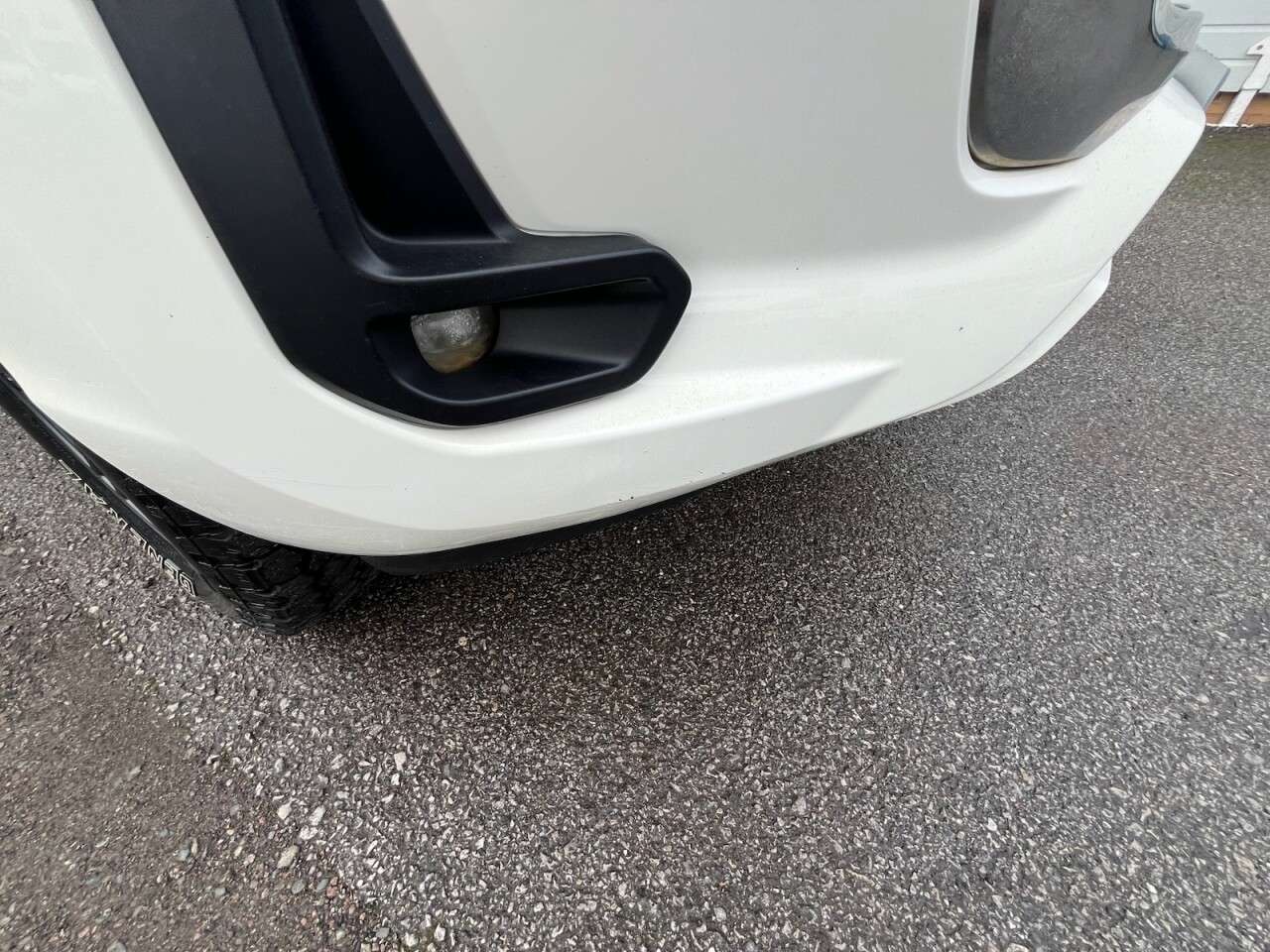 A 2021 TOYOTA HI-LUX 2.4 D-4D Icon Pickup Double Cab 4dr Diesel Auto 4WD Euro 6 (s/s) (150 ps) A 2021 TOYOTA HI-LUX 2.4 D-4D Icon Pickup Double Cab 4dr Diesel Auto 4WD Euro 6 (s/s) (150 ps)