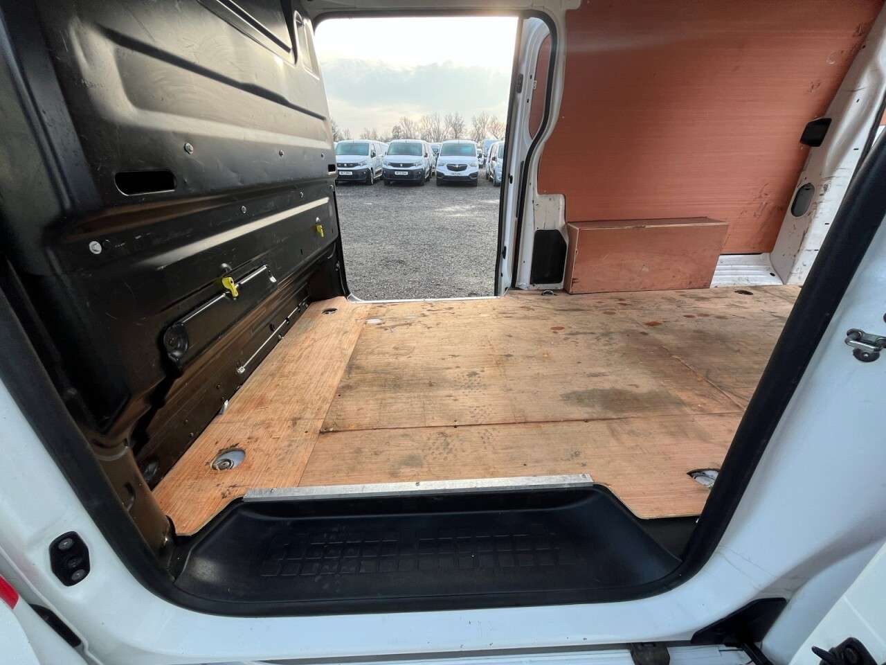 2019 VAUXHALL VIVARO 2019 VAUXHALL VIVARO