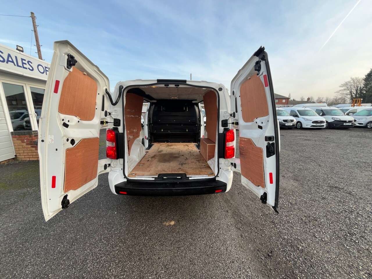 2019 VAUXHALL VIVARO 2019 VAUXHALL VIVARO