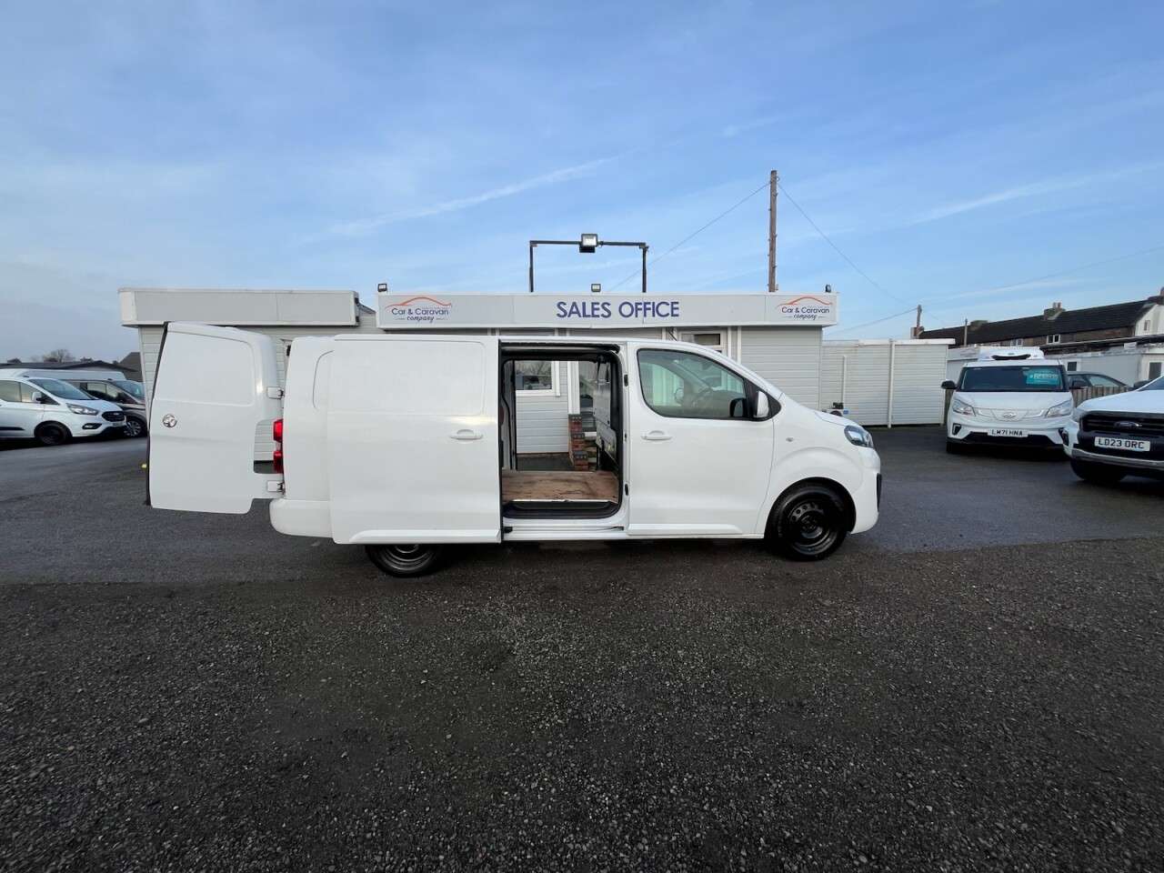 2019 VAUXHALL VIVARO 2019 VAUXHALL VIVARO