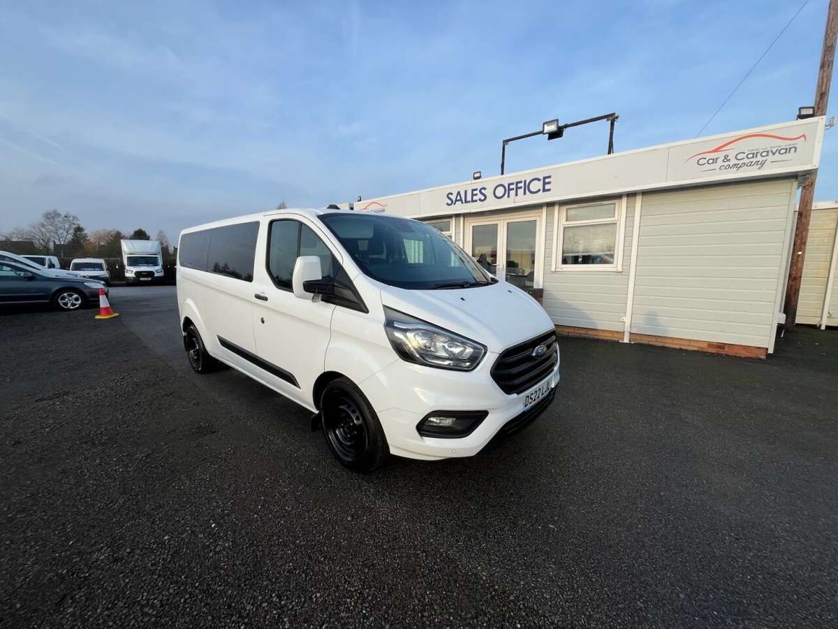 Check out this Ford Transit Custom 2022 Diesel Manual