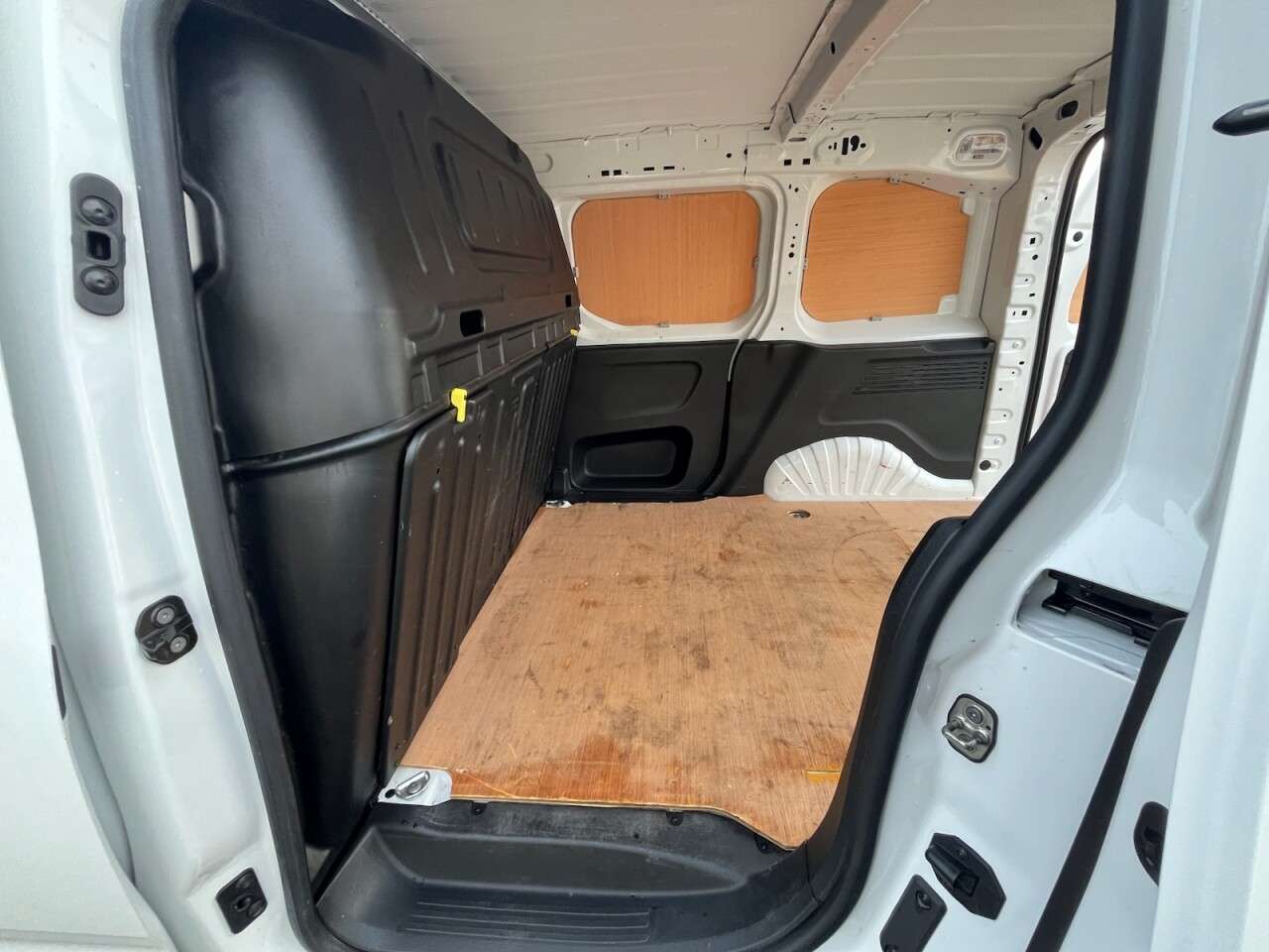 2021 PEUGEOT PARTNER 2021 PEUGEOT PARTNER