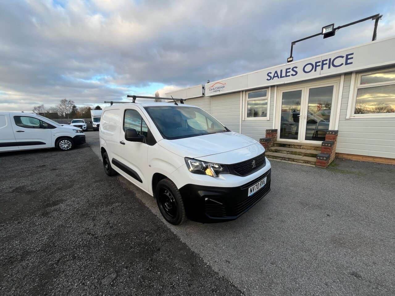 A 2021 PEUGEOT PARTNER 1.5 BlueHDi 1000 Professional Standard Panel Van 5dr Diesel Manual SWB Euro A 2021 PEUGEOT PARTNER 1.5 BlueHDi 1000 Professional Standard Panel Van 5dr Diesel Manual SWB Euro