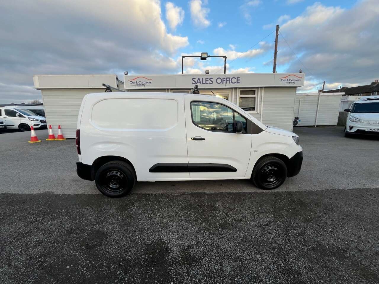 2021 PEUGEOT PARTNER 2021 PEUGEOT PARTNER