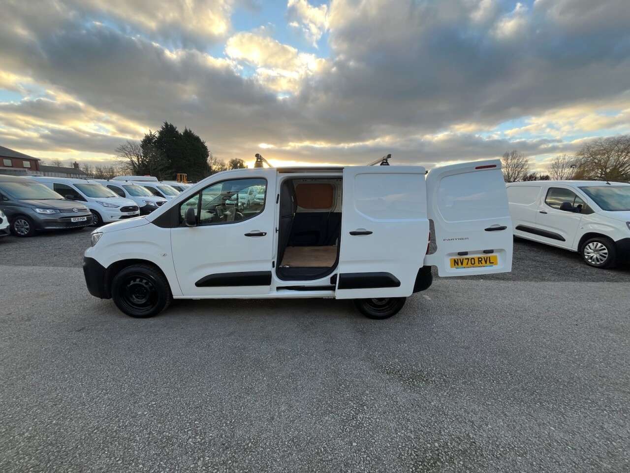 2021 PEUGEOT PARTNER 2021 PEUGEOT PARTNER