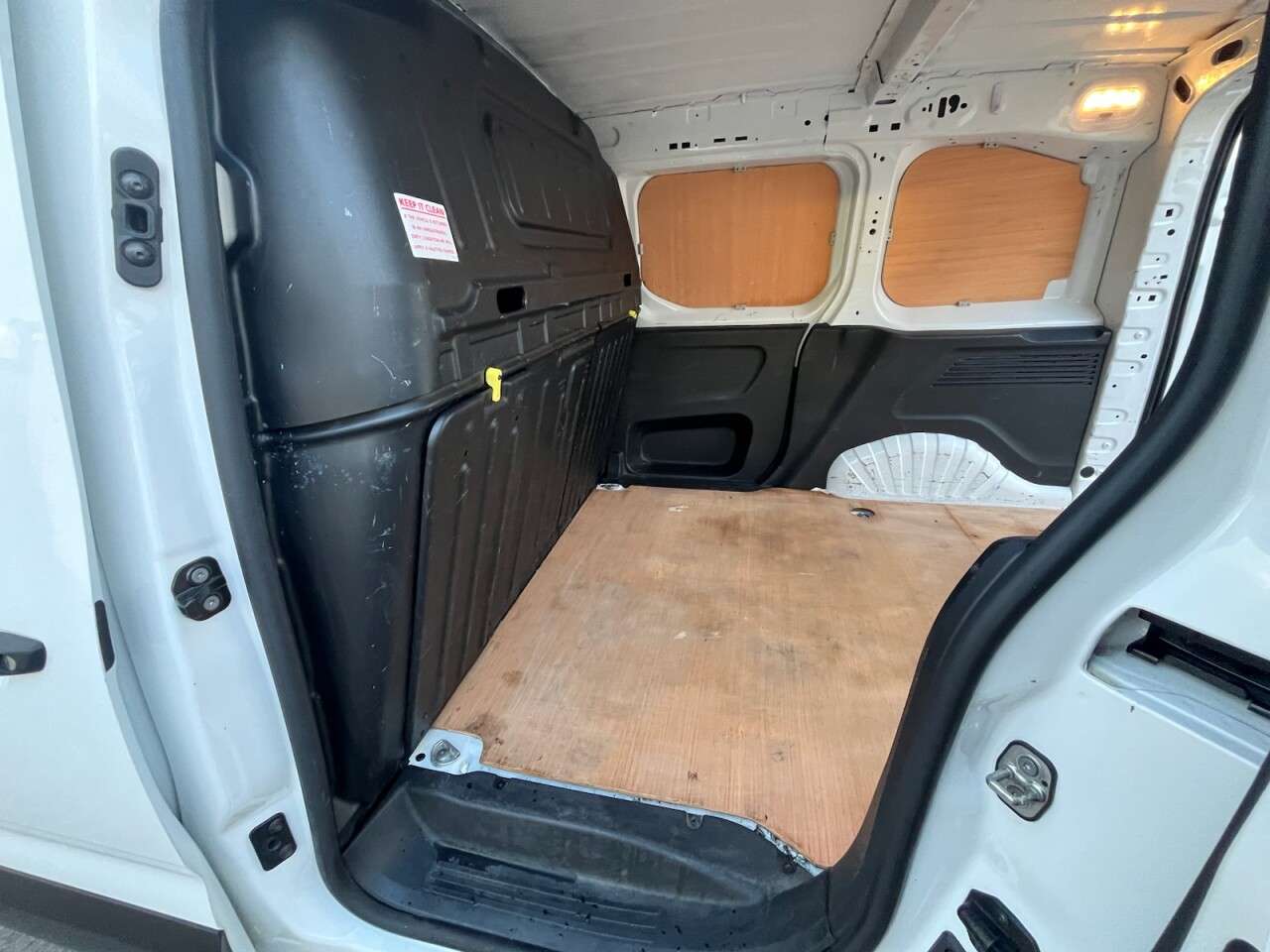 2021 PEUGEOT PARTNER 2021 PEUGEOT PARTNER