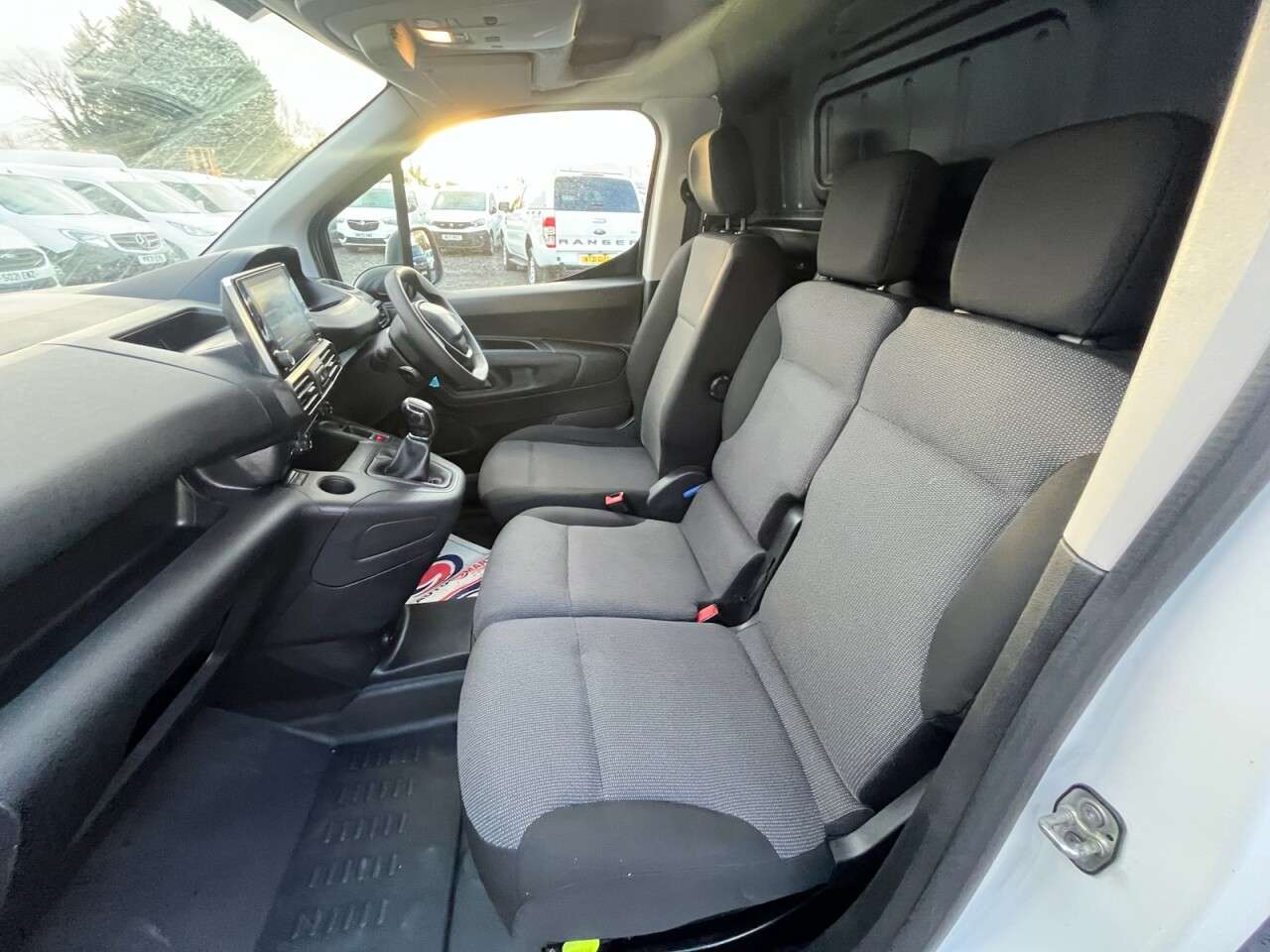 2021 PEUGEOT PARTNER 2021 PEUGEOT PARTNER