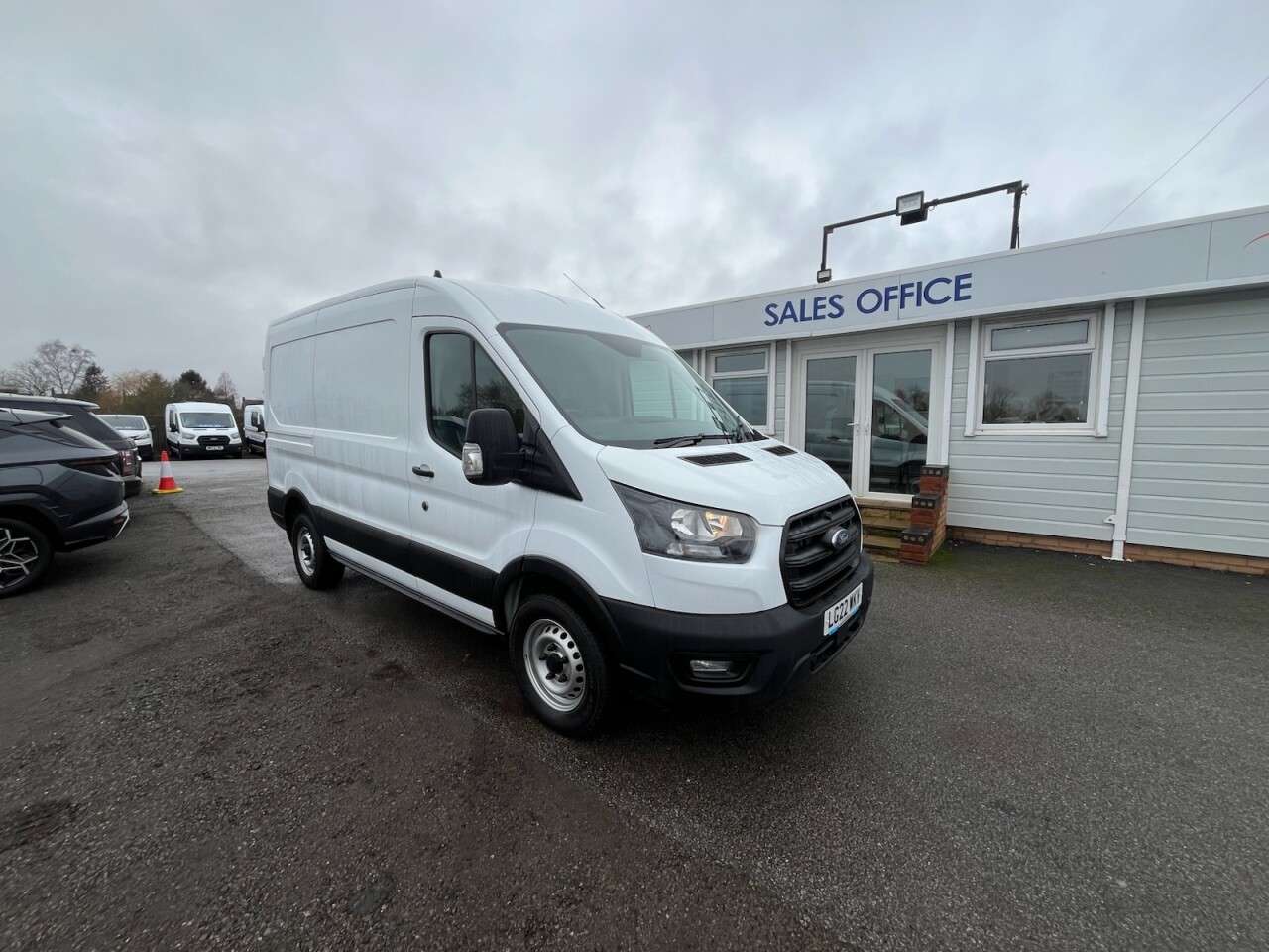 A 2022 FORD TRANSIT 2.0 350 EcoBlue Leader Panel Van 5dr Diesel Manual AWD L2 H2 Euro 6 (s/s) ( A 2022 FORD TRANSIT 2.0 350 EcoBlue Leader Panel Van 5dr Diesel Manual AWD L2 H2 Euro 6 (s/s) (