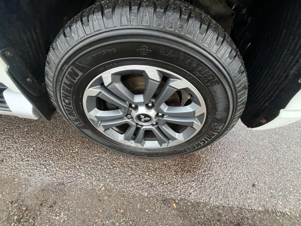 2021 MITSUBISHI L200 2021 MITSUBISHI L200