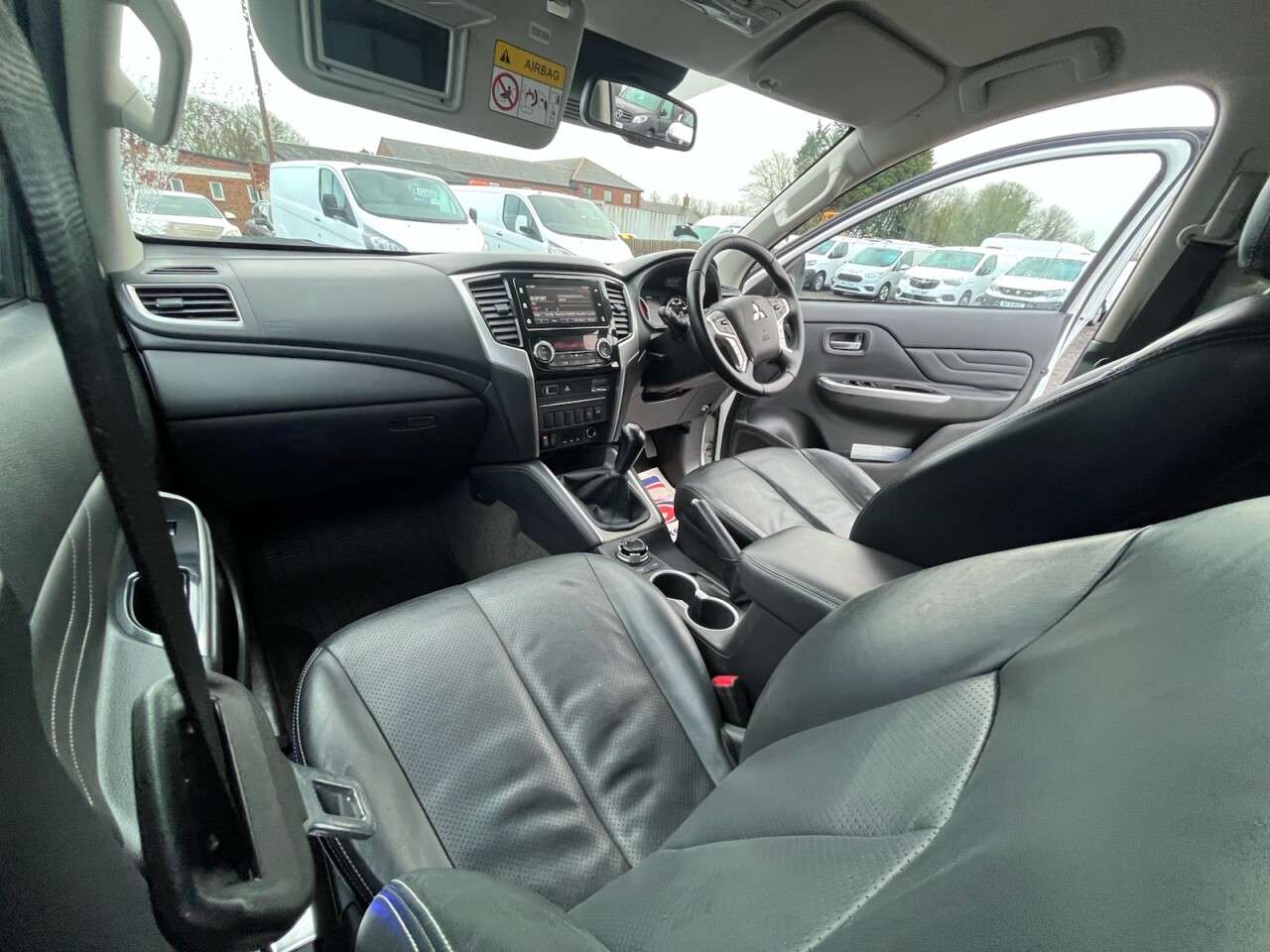 2021 MITSUBISHI L200 2021 MITSUBISHI L200