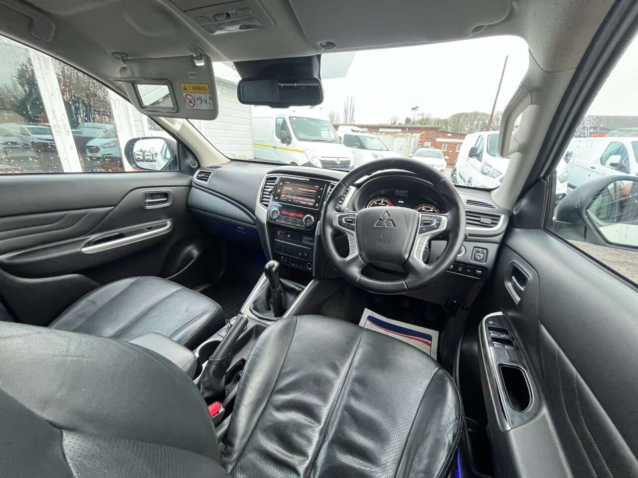 2021 MITSUBISHI L200 2021 MITSUBISHI L200