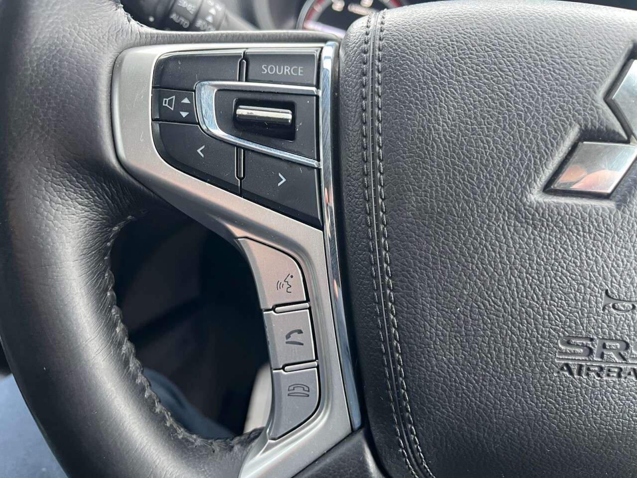 2021 MITSUBISHI L200 2021 MITSUBISHI L200