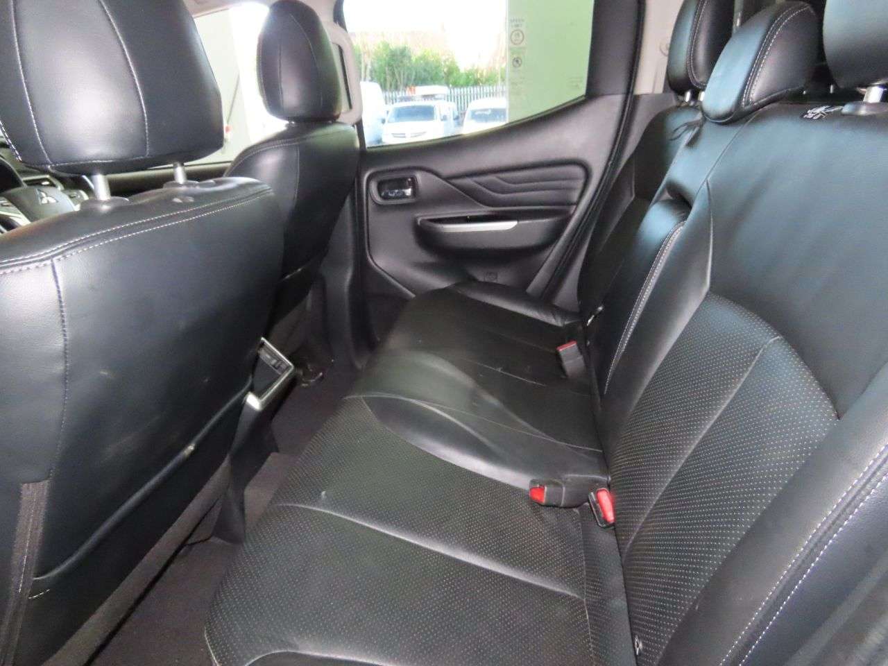 2021 MITSUBISHI L200 2021 MITSUBISHI L200