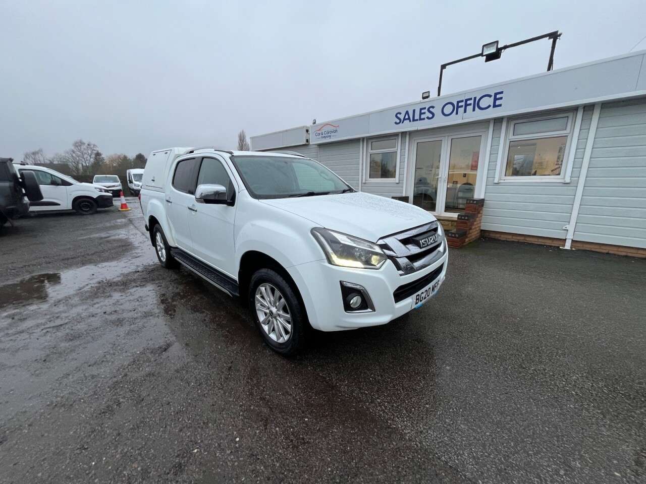 A 2020 ISUZU D-MAX 1.9 TD Utah Pickup Double Cab 4dr Diesel Auto 4WD Euro 6 (164 ps) FINANCE A A 2020 ISUZU D-MAX 1.9 TD Utah Pickup Double Cab 4dr Diesel Auto 4WD Euro 6 (164 ps) FINANCE A