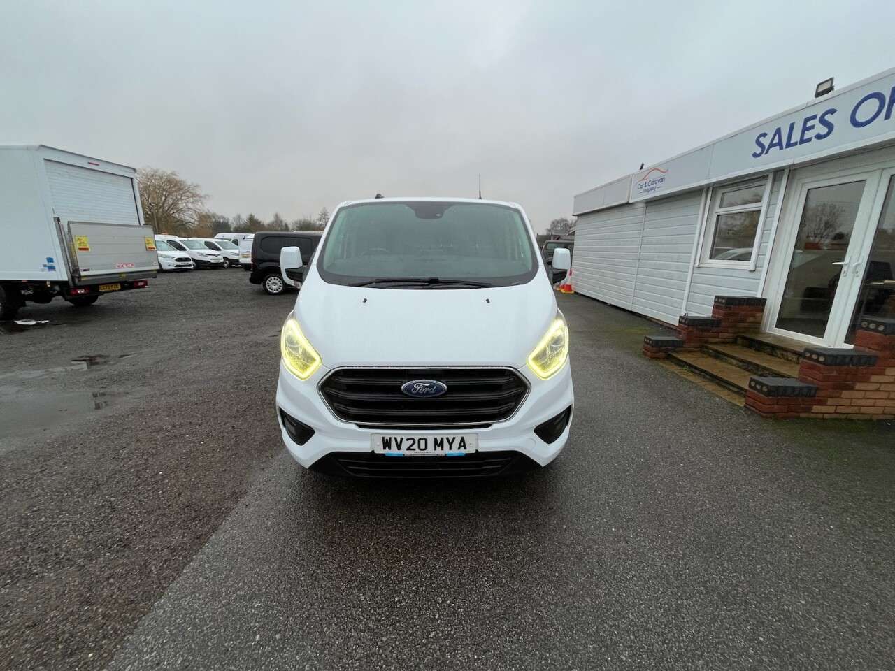 A 2020 FORD TRANSIT CUSTOM 2.0 300 EcoBlue Limited Panel Van 5dr Diesel Manual L1 H1 Euro 6 (s/s) (130 A 2020 FORD TRANSIT CUSTOM 2.0 300 EcoBlue Limited Panel Van 5dr Diesel Manual L1 H1 Euro 6 (s/s) (130