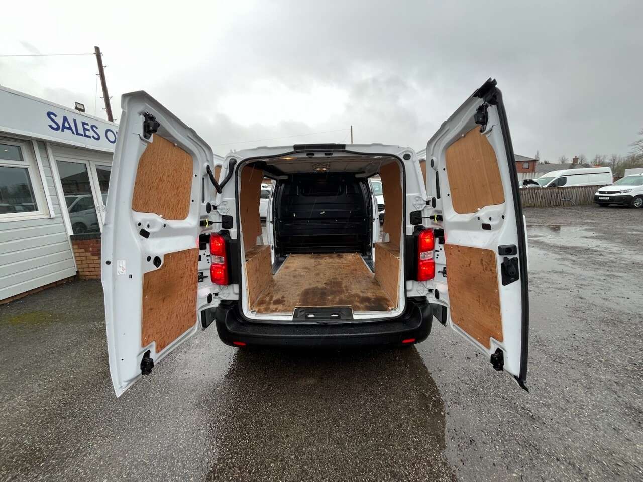 2023 VAUXHALL VIVARO 2023 VAUXHALL VIVARO