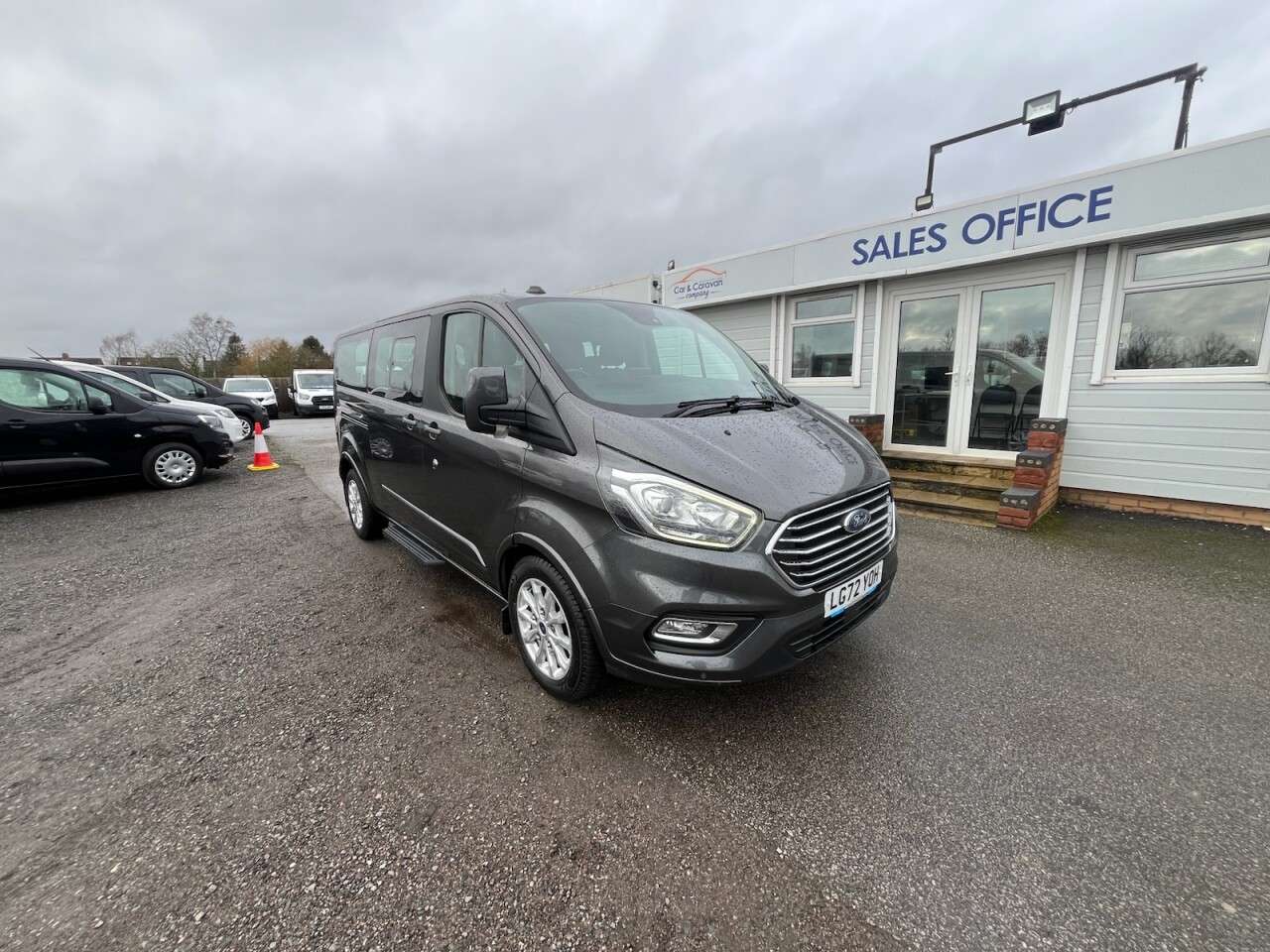 A 2022 FORD TOURNEO CUSTOM 2.0 320 EcoBlue MHEV Titanium Minibus Double Cab 5dr Diesel Manual L2 Euro A 2022 FORD TOURNEO CUSTOM 2.0 320 EcoBlue MHEV Titanium Minibus Double Cab 5dr Diesel Manual L2 Euro