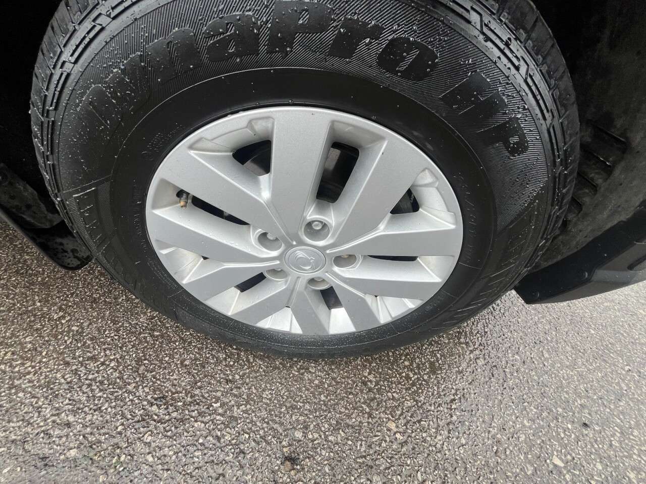 A 2023 SSANGYONG MUSSO 2.2D EX Pickup Double Cab 4dr Diesel Manual 4WD Euro 6 (181 ps) A 2023 SSANGYONG MUSSO 2.2D EX Pickup Double Cab 4dr Diesel Manual 4WD Euro 6 (181 ps)