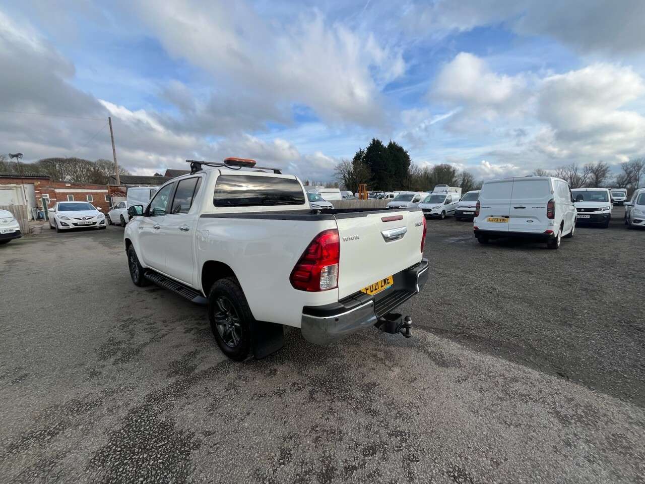 2021 TOYOTA HI-LUX 2021 TOYOTA HI-LUX