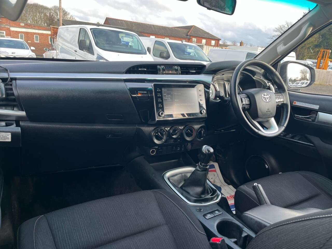 2021 TOYOTA HI-LUX 2021 TOYOTA HI-LUX