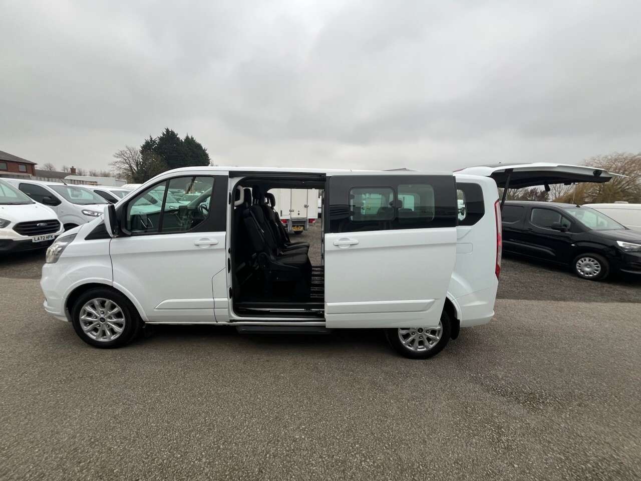 2022 FORD TOURNEO CUSTOM 2022 FORD TOURNEO CUSTOM