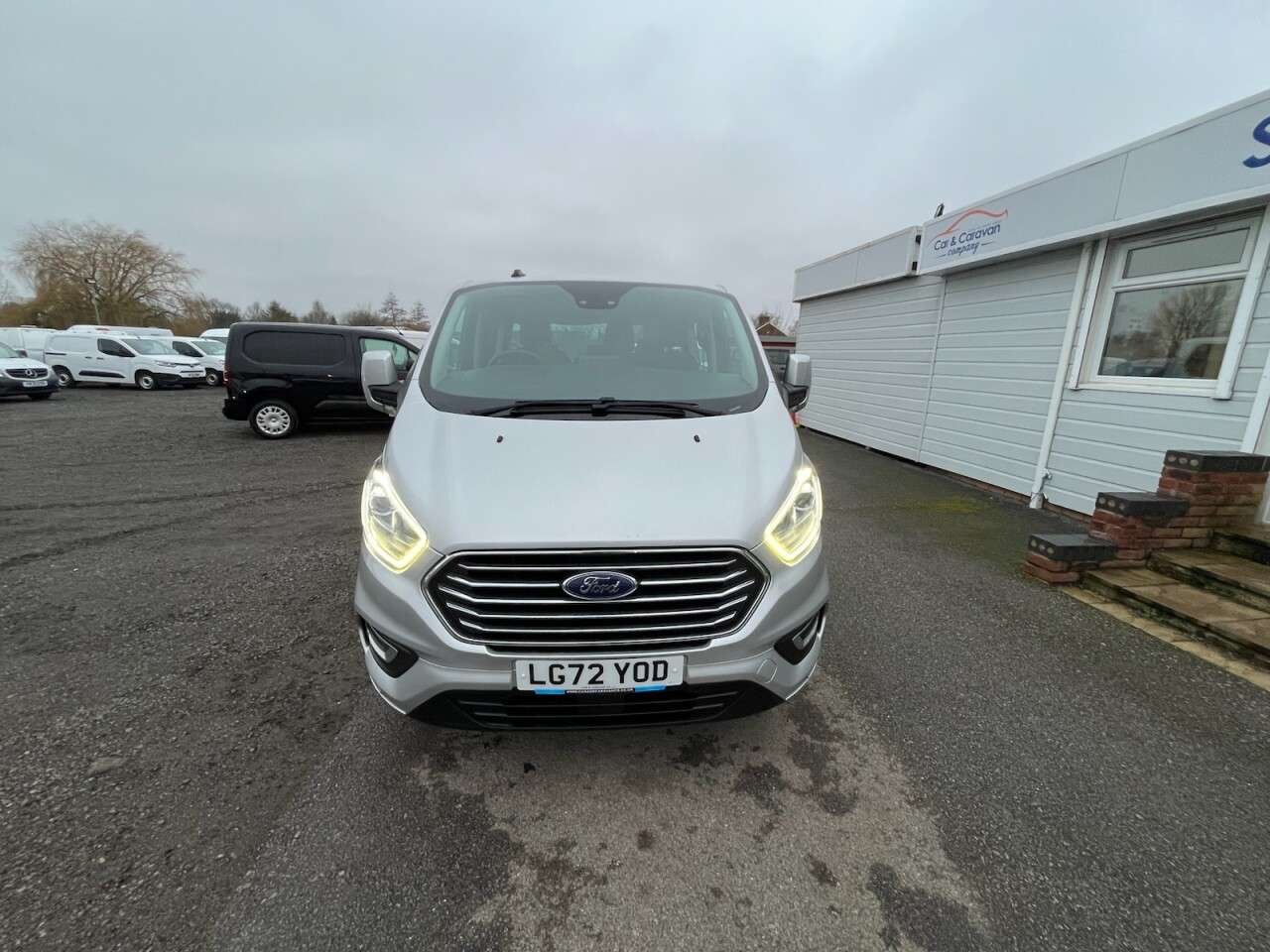 A 2022 FORD TOURNEO CUSTOM 2.0 320 EcoBlue MHEV Titanium Minibus Double Cab 5dr Diesel Manual L2 Euro A 2022 FORD TOURNEO CUSTOM 2.0 320 EcoBlue MHEV Titanium Minibus Double Cab 5dr Diesel Manual L2 Euro