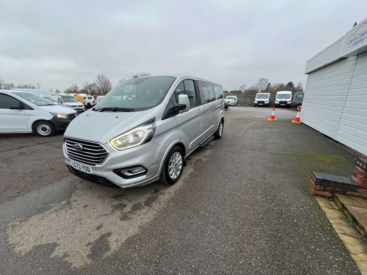A 2022 FORD TOURNEO CUSTOM 2.0 320 EcoBlue MHEV Titanium Minibus Double Cab 5dr Diesel Manual L2 Euro A 2022 FORD TOURNEO CUSTOM 2.0 320 EcoBlue MHEV Titanium Minibus Double Cab 5dr Diesel Manual L2 Euro