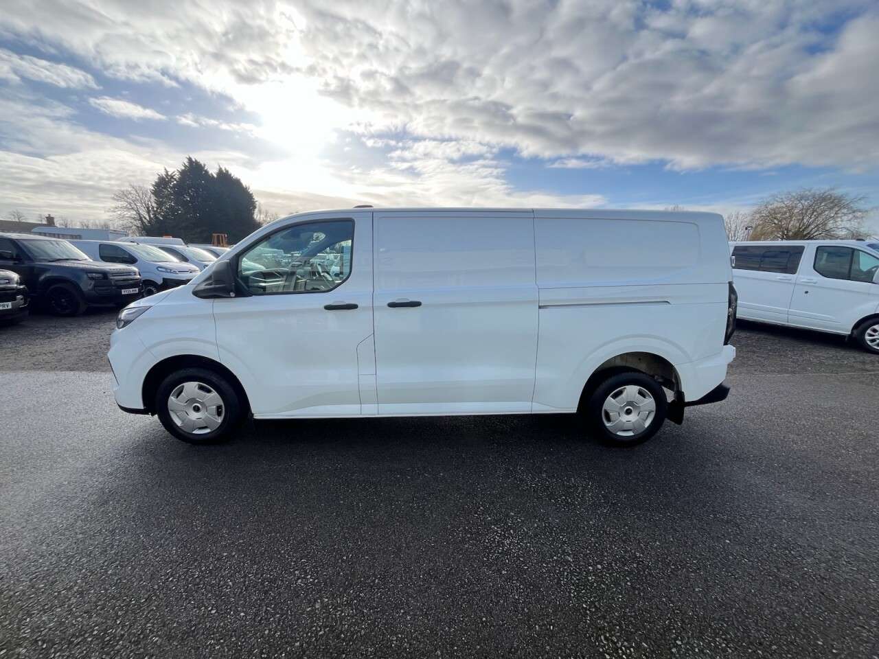 2024 FORD TRANSIT CUSTOM 2024 FORD TRANSIT CUSTOM