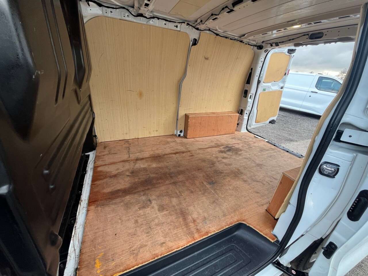 2024 FORD TRANSIT CUSTOM 2024 FORD TRANSIT CUSTOM