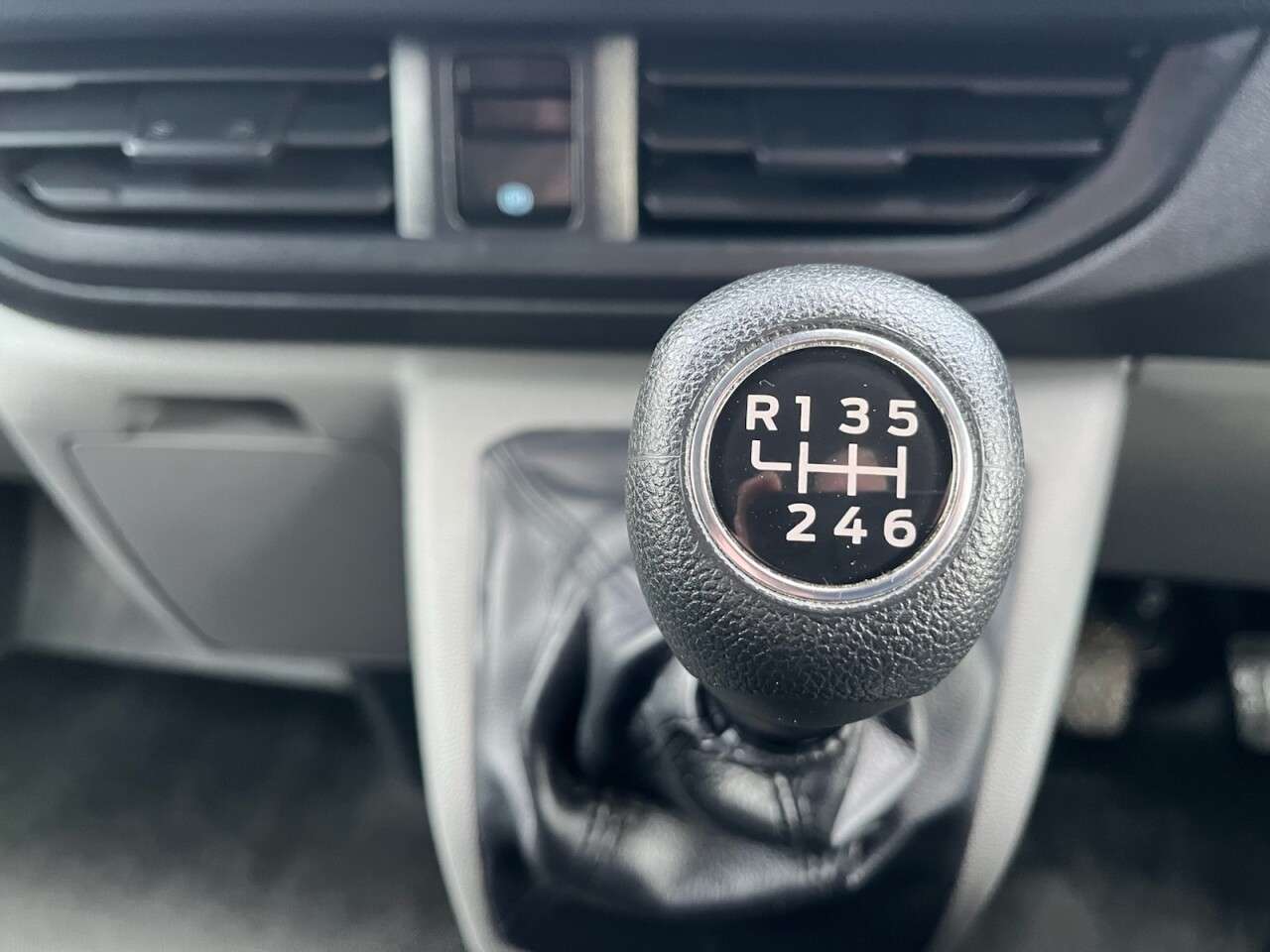 2024 FORD TRANSIT CUSTOM 2024 FORD TRANSIT CUSTOM