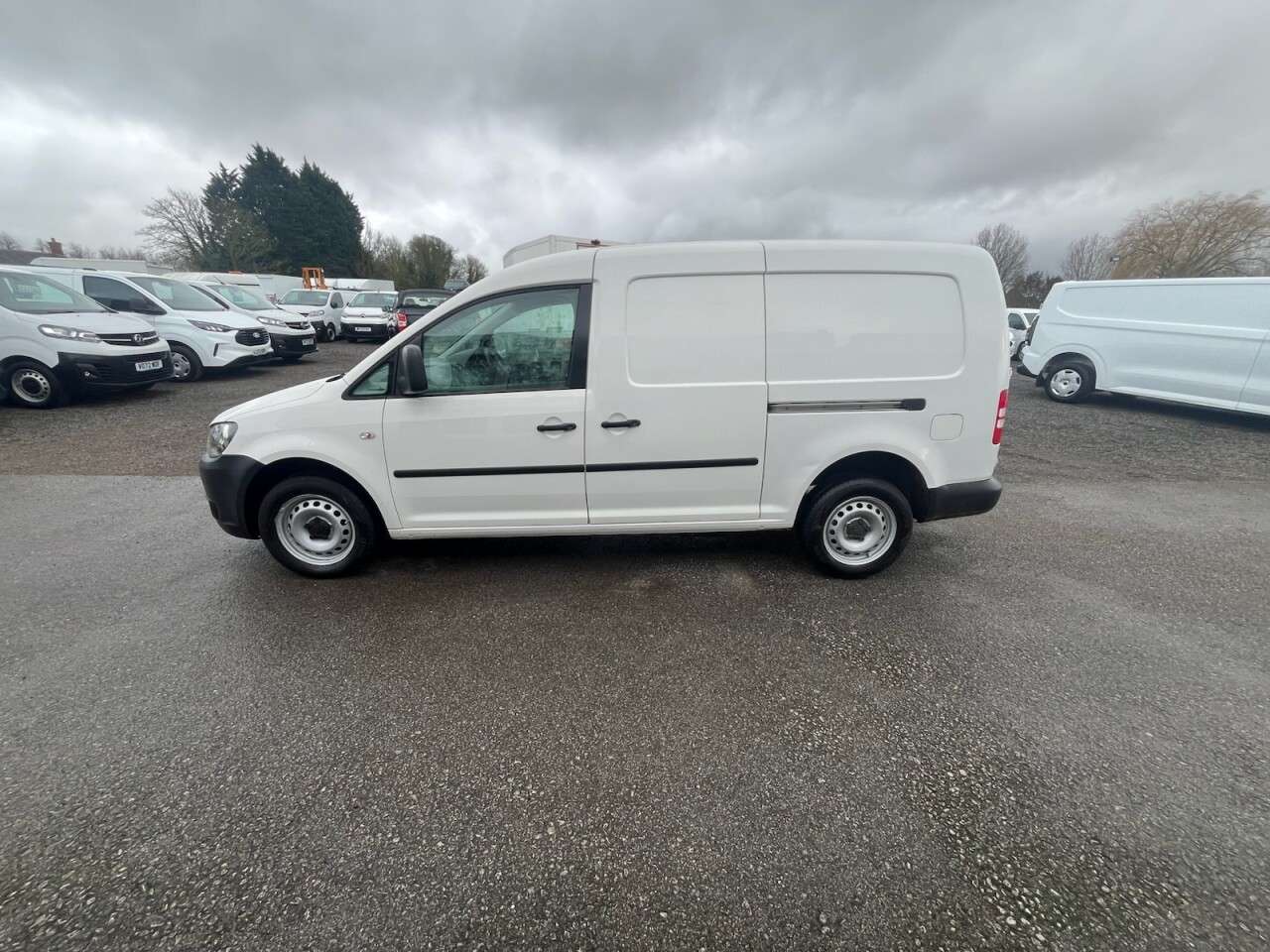 2013 VOLKSWAGEN CADDY MAXI 2013 VOLKSWAGEN CADDY MAXI