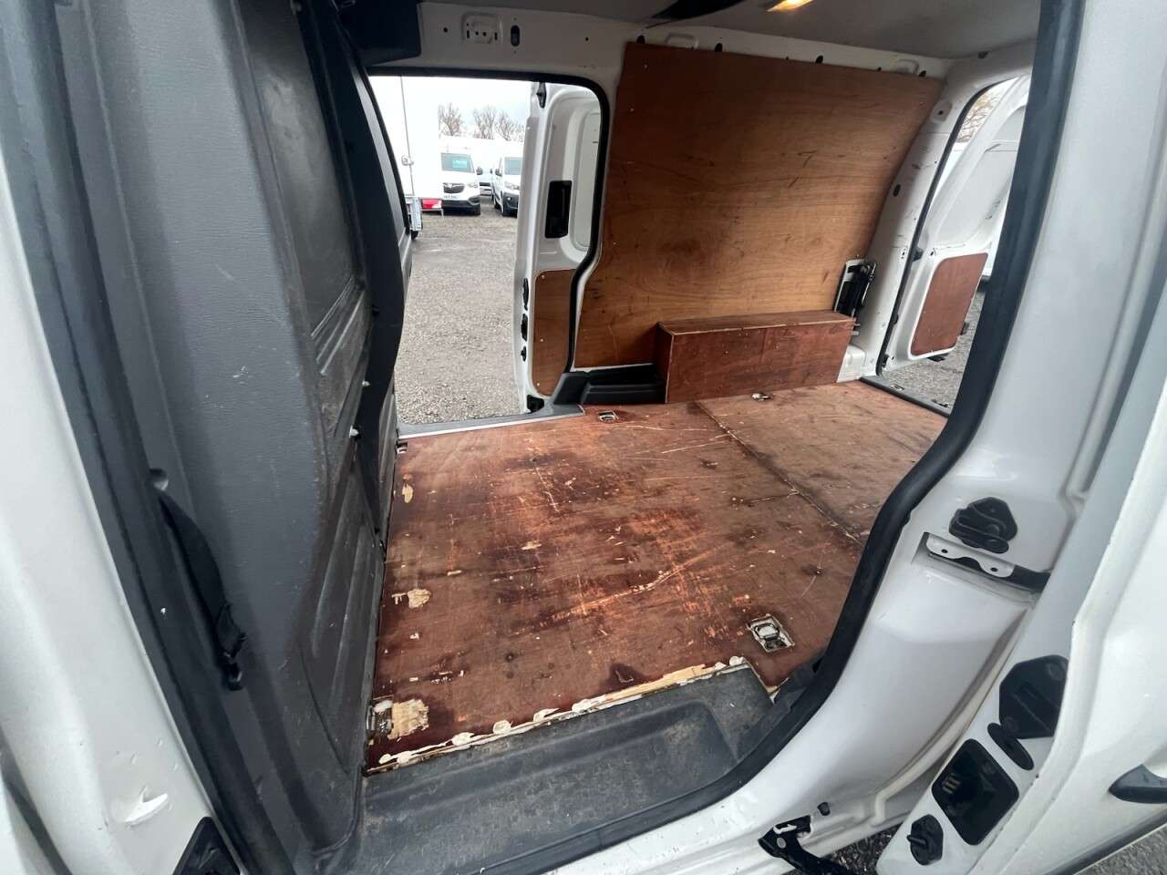 2013 VOLKSWAGEN CADDY MAXI 2013 VOLKSWAGEN CADDY MAXI